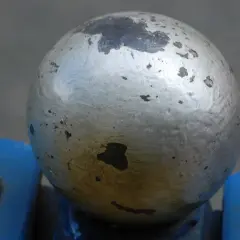 Jak zmierzyć gęstość cieczy bez wagi? Proste metody DIY!
