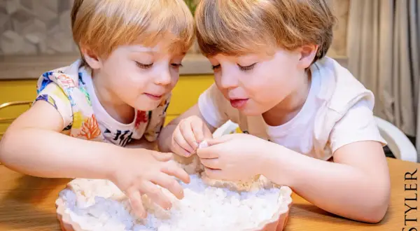 Chemia dla dzieci: 5 bezpiecznych eksperymentów z kuchni!