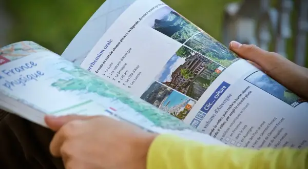 Dlaczego krew żylna jest ciemniejsza? Tajemnica tlenu i koloru