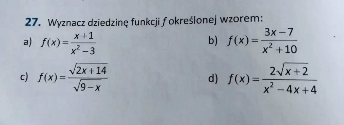 Jak wyznaczyć dziedzinę funkcji ze wzoru? Opanuj to!